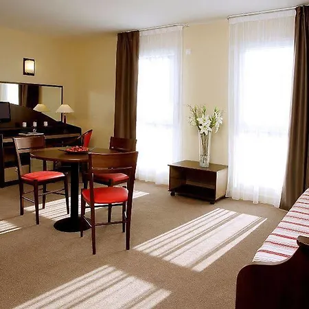 Zenitude - Residences Les Hameaux * Magny-les-Hameaux